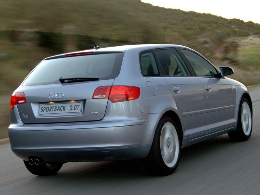  Audi A3 Sportback 2.0T (8PA) 2005 года  (ZA) (фото 5 из 13)